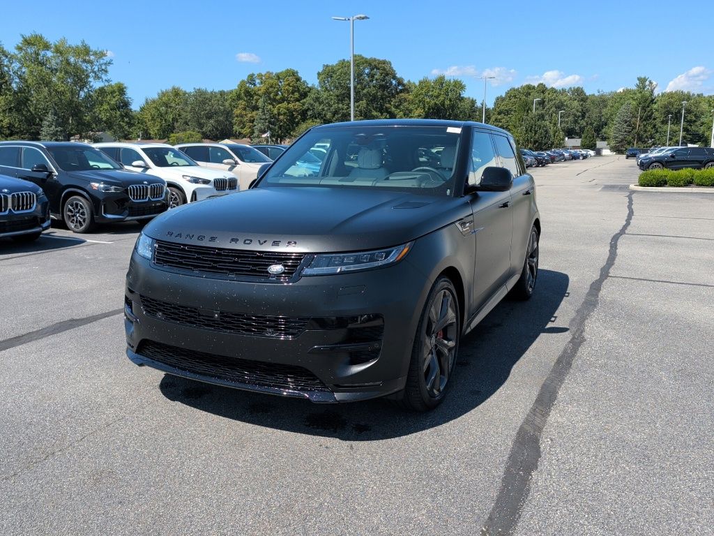 land rover range rover sport 2025 SAL119E90SA600942 image land rover range rover sport 2025 SAL119E90SA600942 image